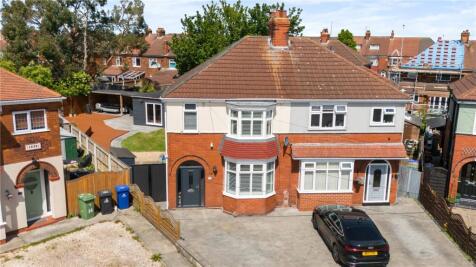 Parris Place, Cleethorpes, N E Lincs, DN35