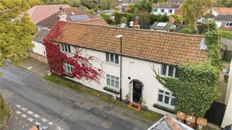 Skinners Lane, Waltham, Grimsby, N E Lincolnshire, DN37