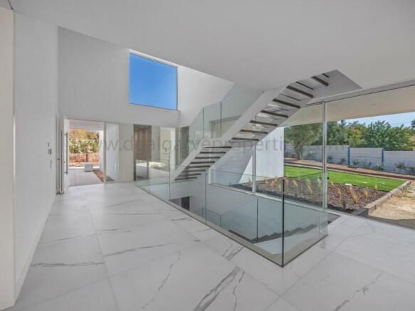 loule-almancil-newconstruction-design-contemporary