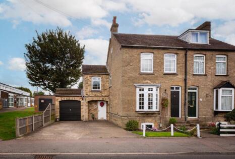 Hitchin Road, Stotfold, Hitchin, SG5