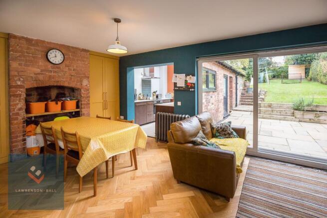 Dining/Family Room