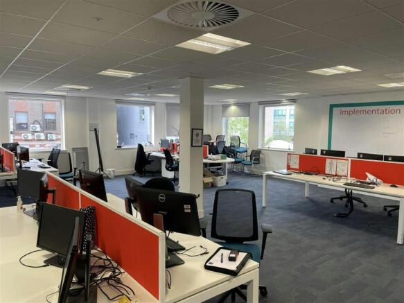 First Floor 28 Clarendon Road 16.JPG