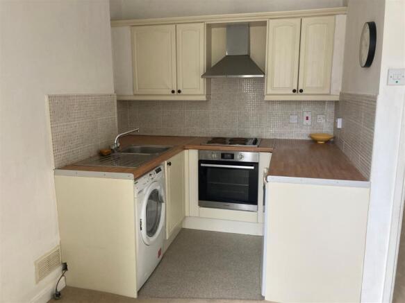 100 Connaught Road - kitchen.jpg