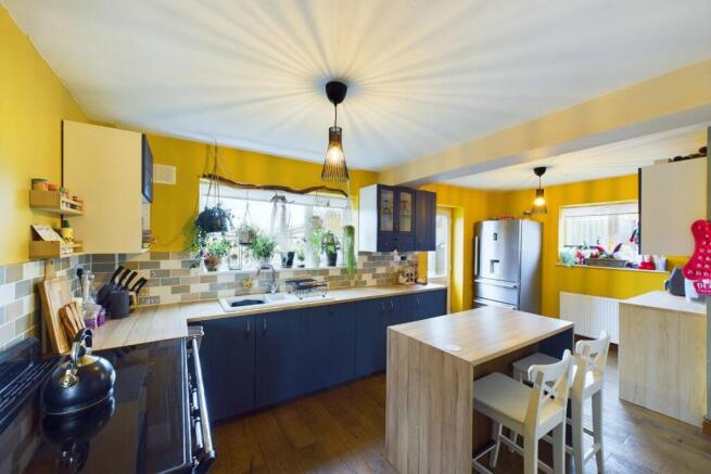Kitchen (House(