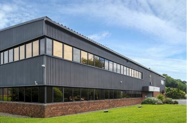 Lowhall Business Park, Horsforth