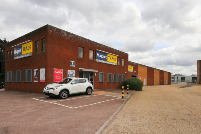 Unit 7 Frogmore Industrial Estate