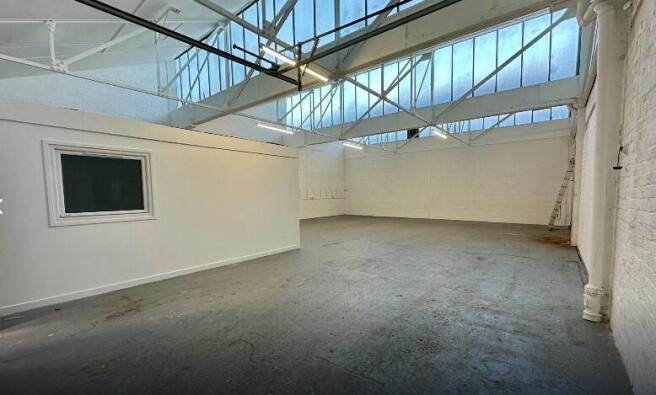 Unit 8 Centrepoint