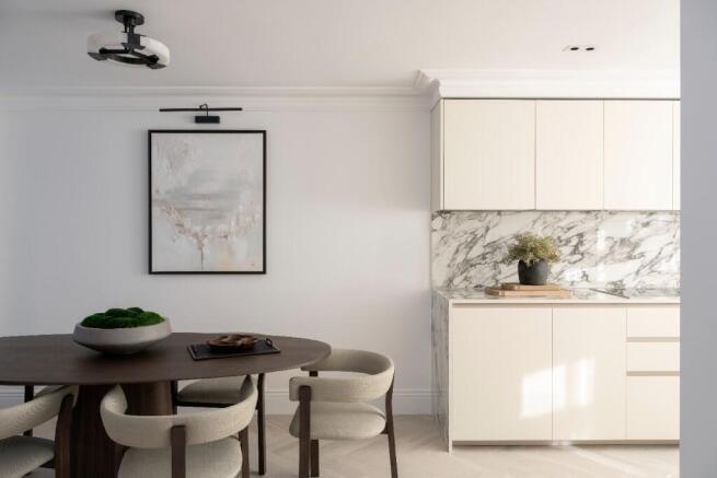 Kitchen dining
