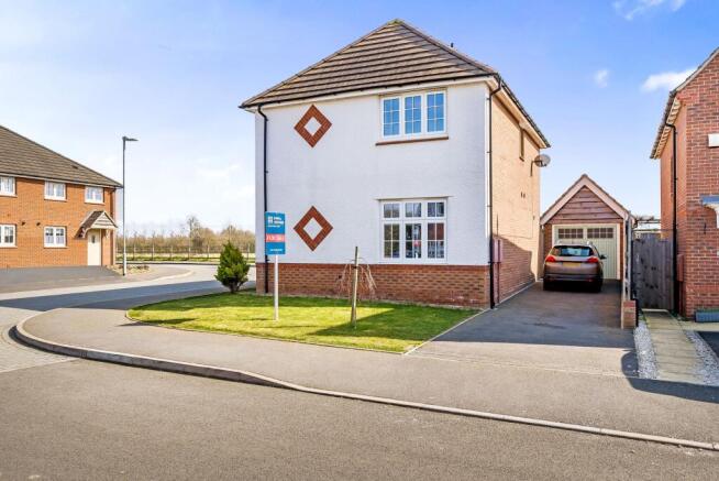 10 Turnpike Drive Detached With Garage And Parking