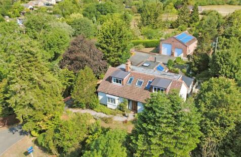 Main Road, Cropthorne, WR10