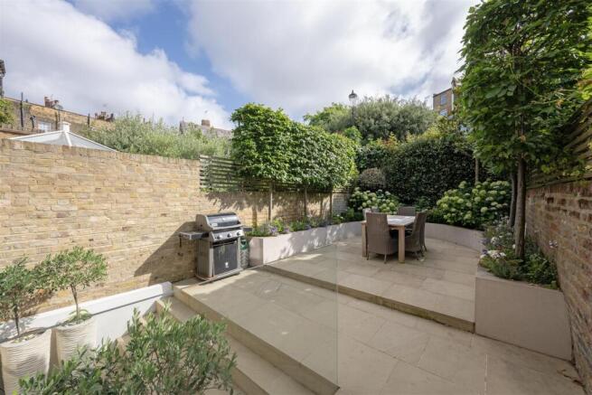 12 Ovington Street Hi-38.jpg