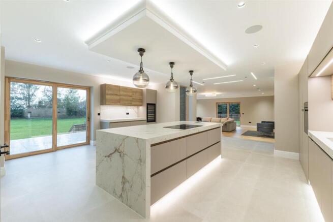 100464_Winkfield Hall North Street Winkfield (9)_l