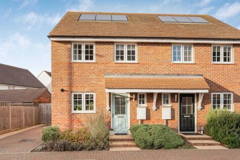 Blackwood Avenue, Letchworth Garden City, Hertfordshire, SG6