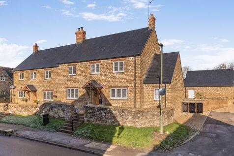 2 The Rickyard, Hook Norton 