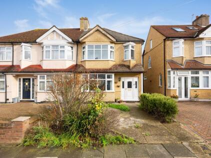 Carlingford Road, Morden, SM4