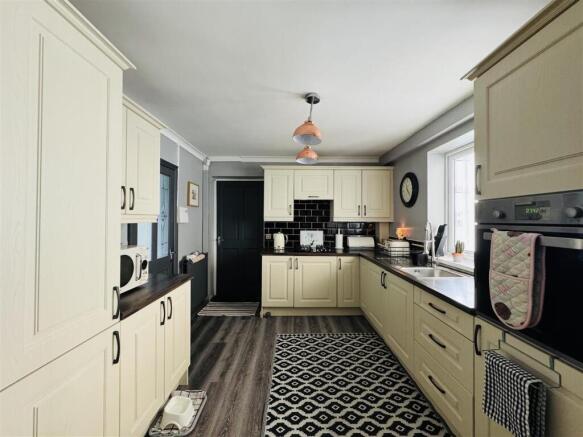 Kitchen Diner
