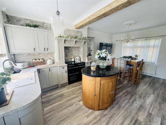 Kitchen Diner