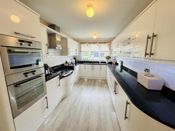 Kitchen Diner