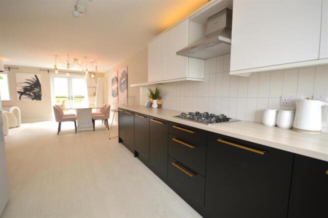 kitchen/breakfast room