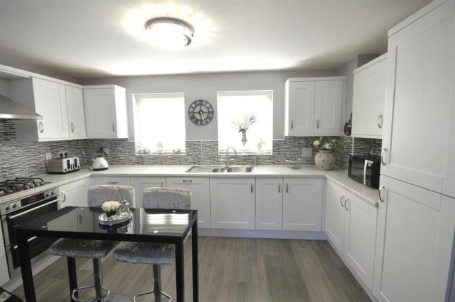 kitchen/family room