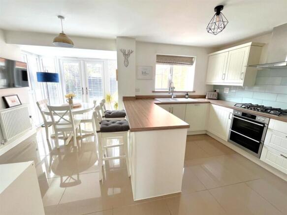 kitchen/family room
