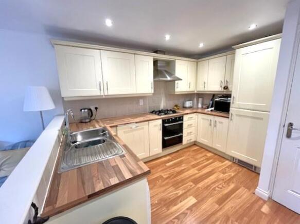 kitchen/familyroom