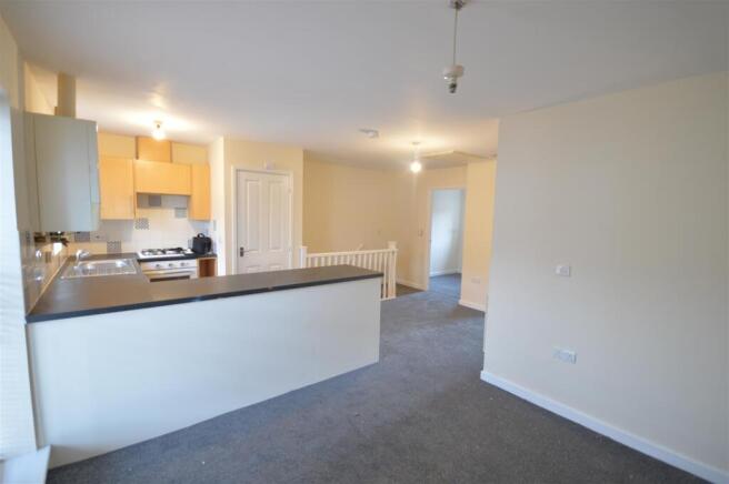 kitchen/living space