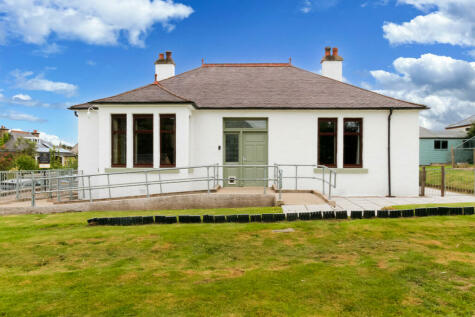 Keith - 3 bedroom detached bungalow for sale