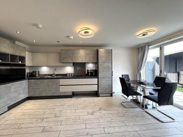 Dining Kitchen