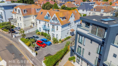 Oceanside, 16 St. Catherines Road, Southbourne, BH6 4AA