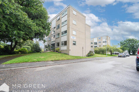 Badbury Court, Rushford Warren, Mudeford, BH23 3NX