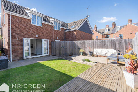 Morley Road, Bournemouth, Dorset, BH5 2JJ