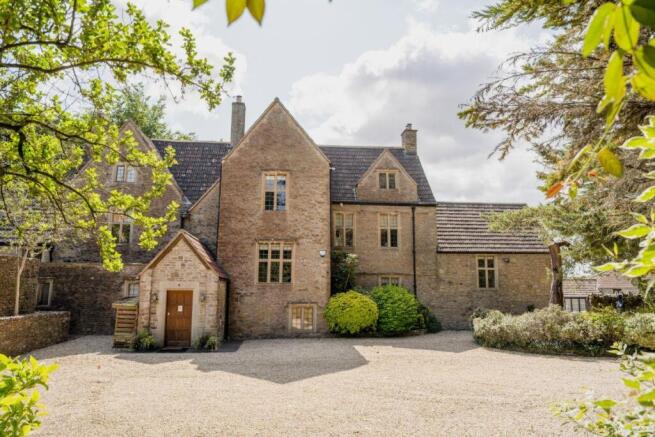 SelwoodManor-11.jpg