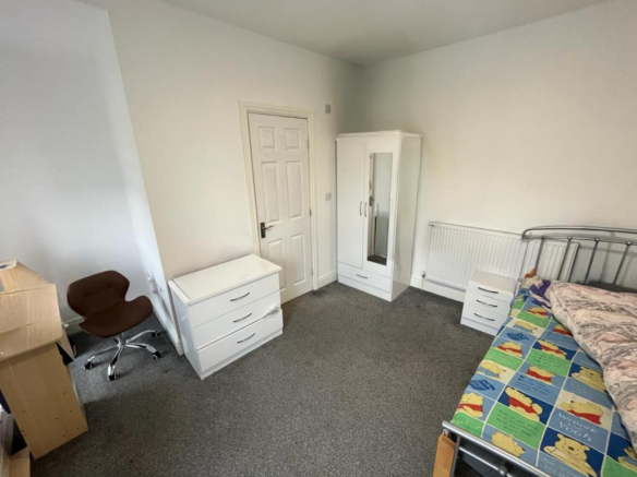 Bedroom 3.png
