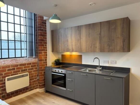 WhatsApp Image 2025-11-03 at 13.56.08 (1).jpeg