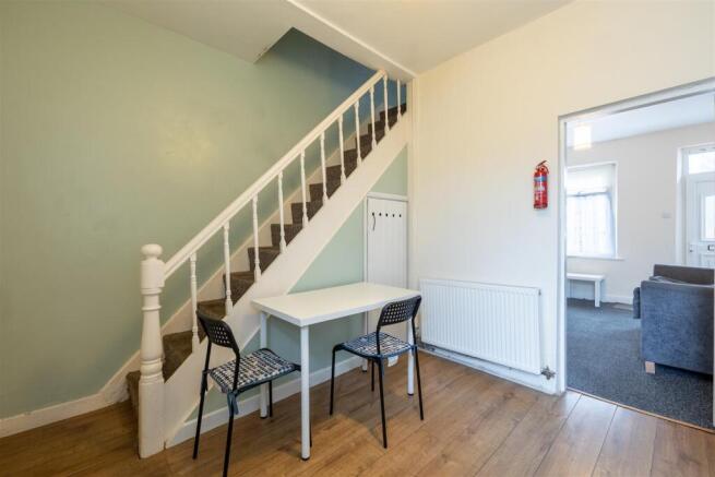 15 Woodville Street_9.jpg