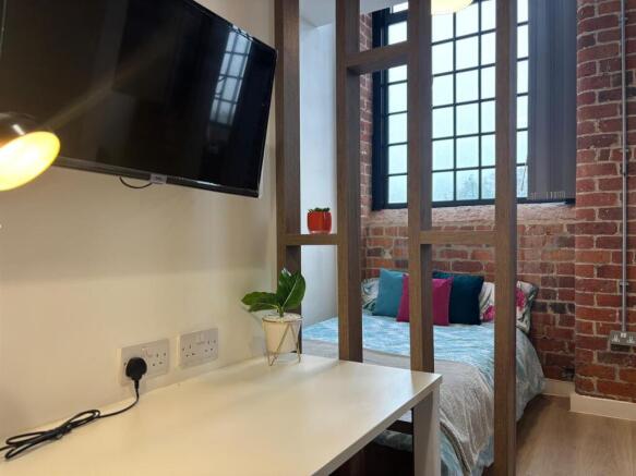 WhatsApp Image 2025-11-03 at 13.56.06 (4).jpeg