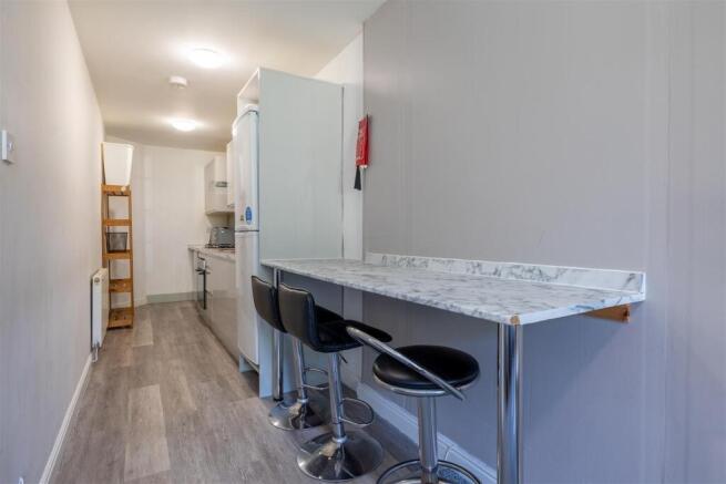 23 Castle Hill Flat 1_6.jpg