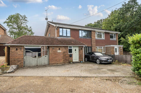 Chambers Road, Ash Vale, Surrey, GU12