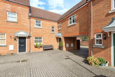 Nightingale Mews, Shefford, SG17 5YX