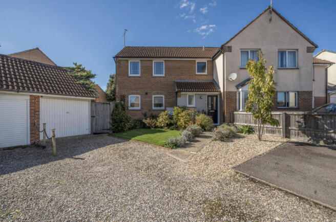 1357716-9-68d5407...