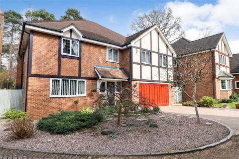 Dundaff Close, Camberley, Surrey, GU15