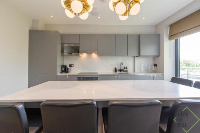 3 Brookmans Place-Green Close-Brookmans Park-Hertf