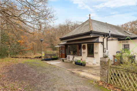 Oak Hill, Woodford Green, London