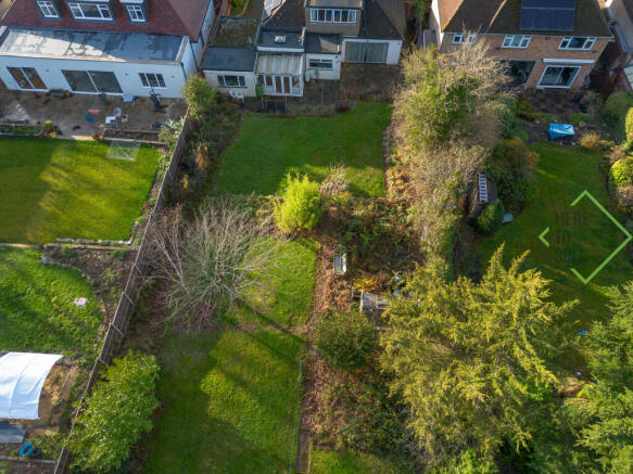 125 Park Road EN4 9QN-6