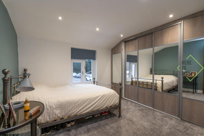 27 Lodge Lane N12 8JG-4