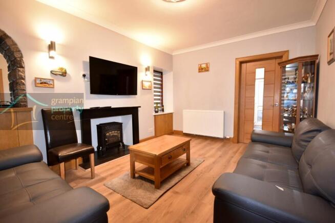 lounge 2