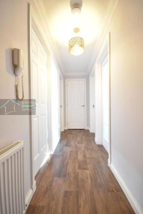 hallway .JPG