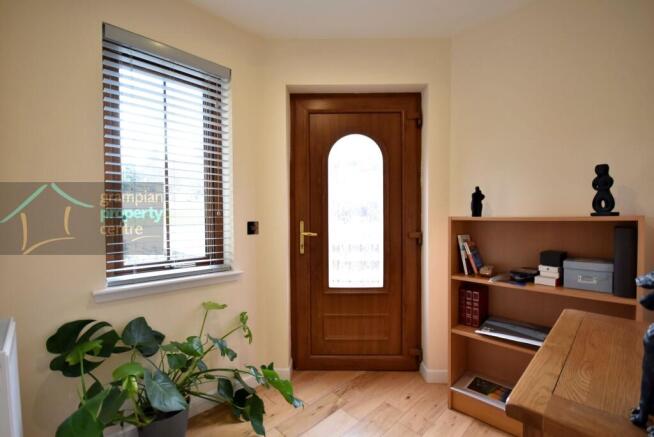 vestibule .JPG