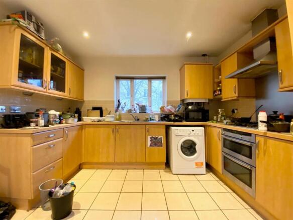 Kitchen.jpg